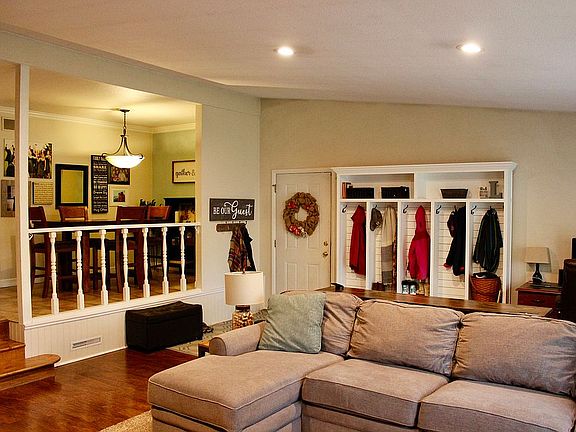 5th image of 114 Buchanan Dr