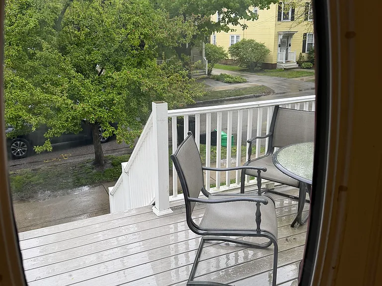 270 Richards Ave #4 — Photo 2
