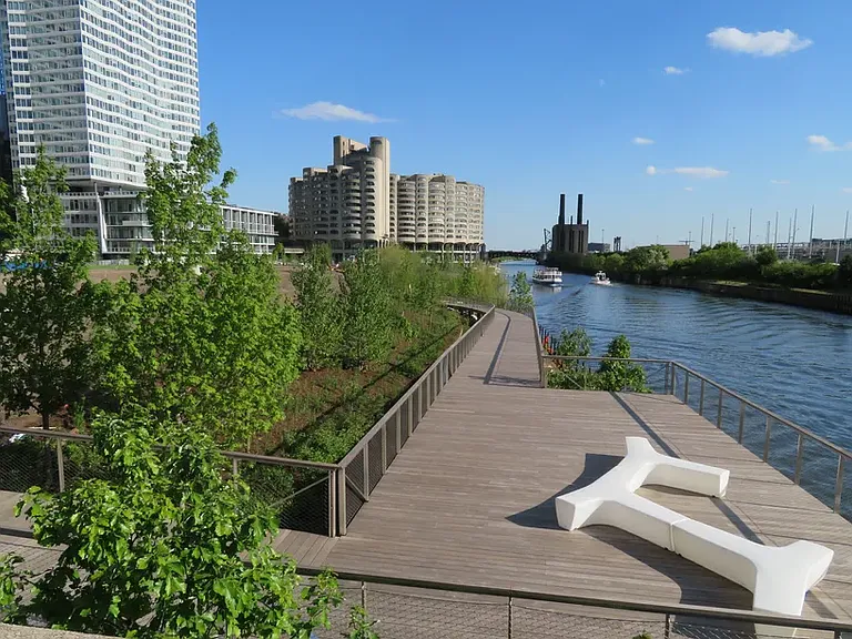 235 W Van Buren St #4311 — Photo 36
