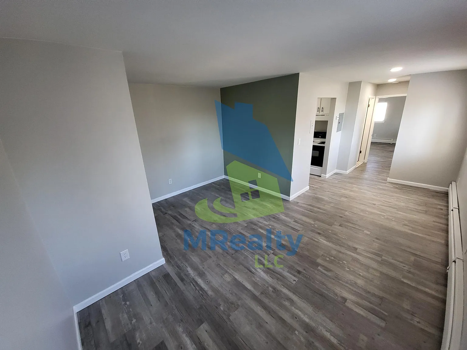 1 bed, 600 sqft, $999 — Photo 1