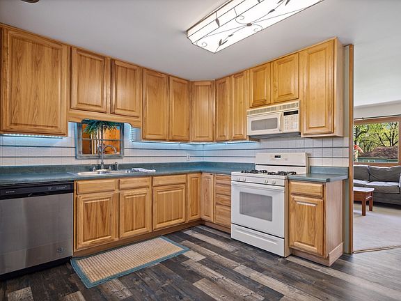 3rd image of 1803 W 54th Pl