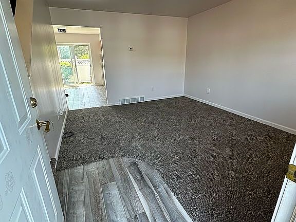 4th image of 45100 Kensington St Unit 44