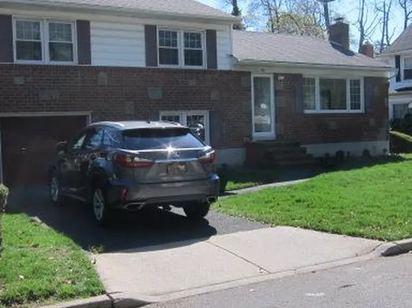 93 Woodview Road, West Hempstead, NY 11552