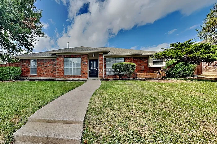 2250 Arbor Creek Dr