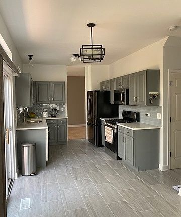 5th image of 6715 Pine Ln