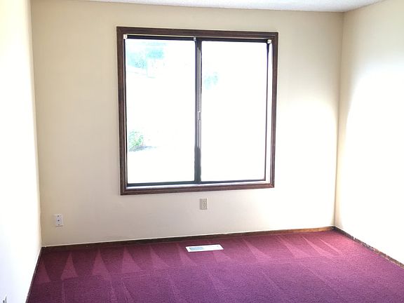 4th image of 12812 NE 11th Ct