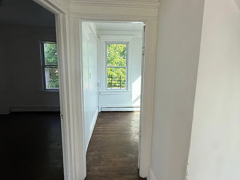 410 Chadwick Ave — Photo 5