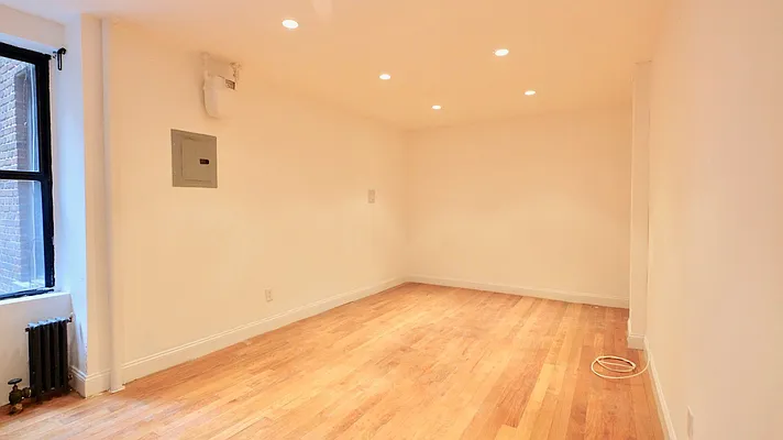 Rented by Skyward | media 5