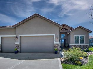 1437 SW Logos Dr, Lees Summit, MO 64081