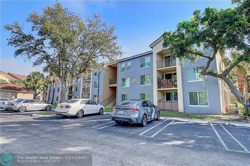 1st image of 1119 Villa Ln #1119