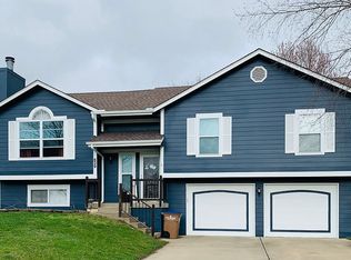 629 W Sierra Ct, Raymore, MO 64083