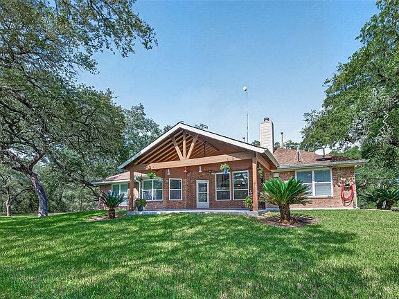 3rd image of 1054 Indian Cir