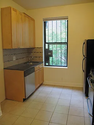 Rented by Bohemia Realty Group | media 5