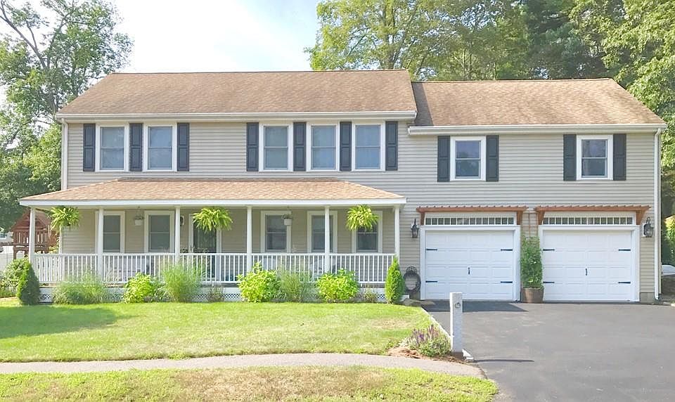 1st image of 15 Drury Ln