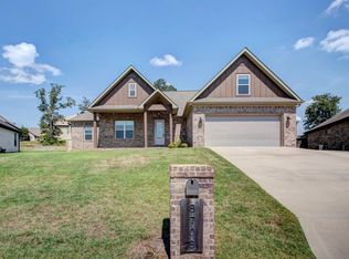 8708 Trail Creek Dr, Sherwood, AR 72120