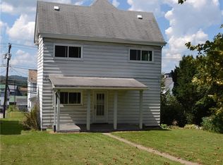 160 Henderson Ave, Washington, PA 15301