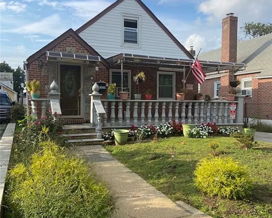1st image of 183-29 Brinkerhoff Ave