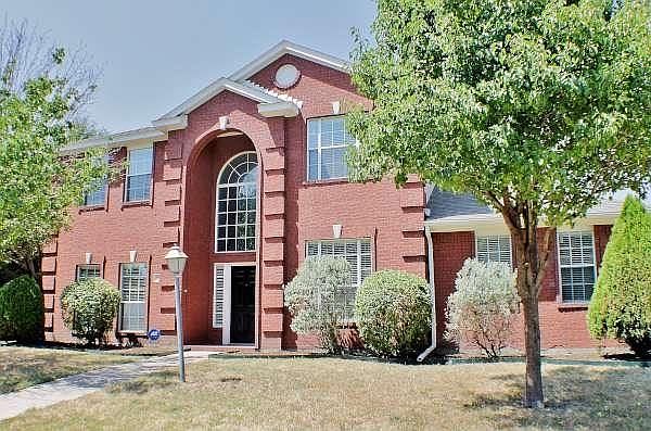 1st image of 2809 Olympia Dr