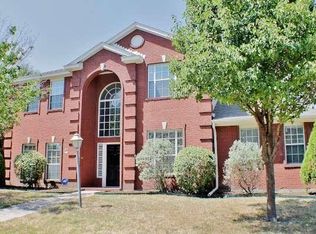 2809 Olympia Dr, Grand Prairie, TX 75052