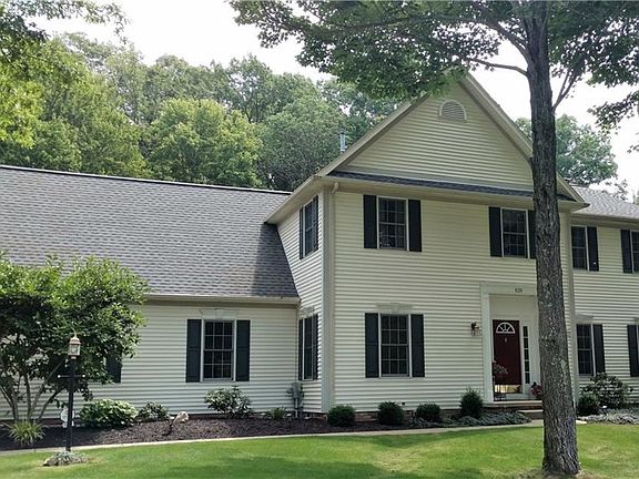 2nd image of 1029 Silverberry Ln