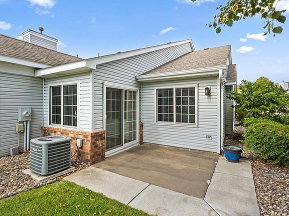 3rd image of 4143 Ruby Ln #72