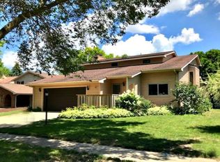 2110 Georgetown Cir, Champaign, IL 61821