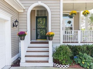 1203 Fountain View Ln, Oxford, MI
