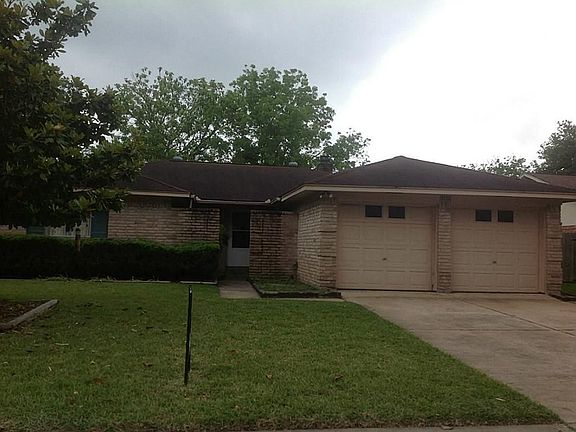 2nd image of 22827 Merrymount Dr