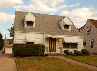 2533 Scott St, Franklin Park, IL