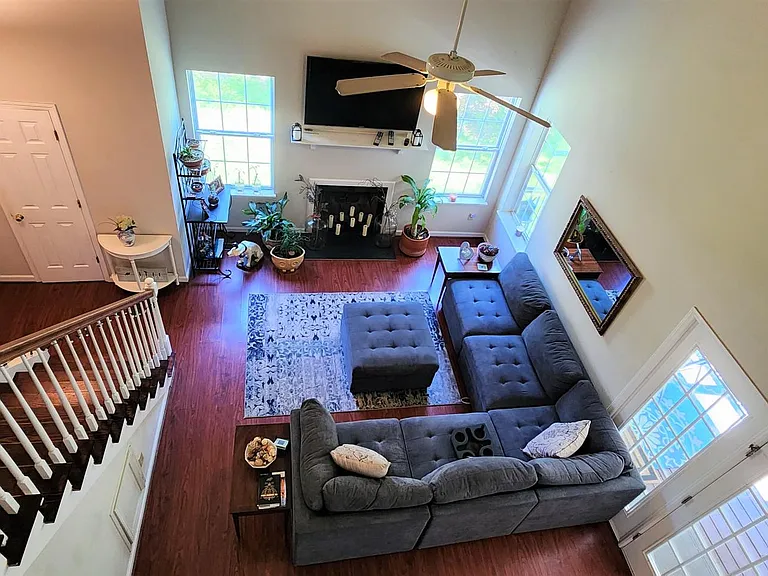 909 Perry Howard Rd — Photo 4