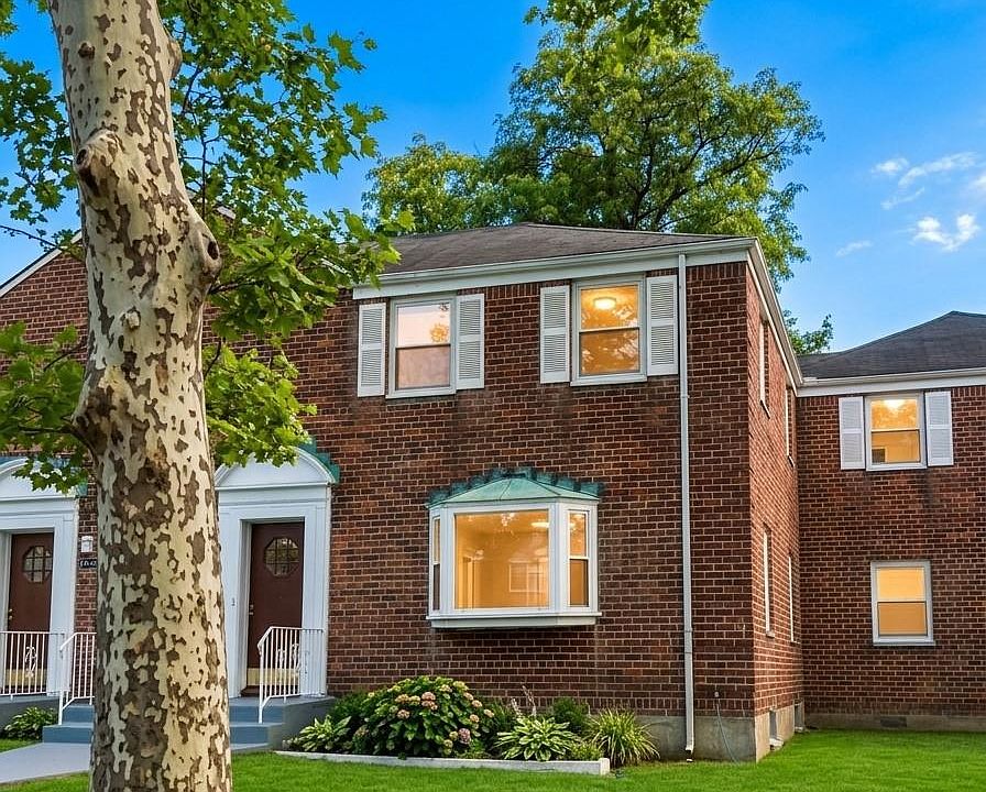 1st image of 233-06 131 Avenue E 233-06 131 Avenue Avenue #2