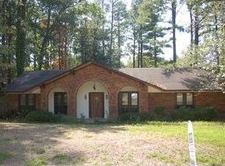 217 Pine Lake Dr, Haughton, LA 71037