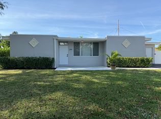 299 Manchester St #A, Boca Raton, FL 33487