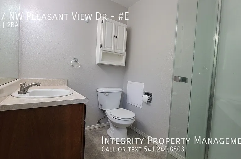 347 NW Pleasant View Dr #E — Photo 14