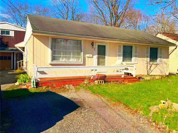 21 Tyler Ct, Manlius, NY 13104