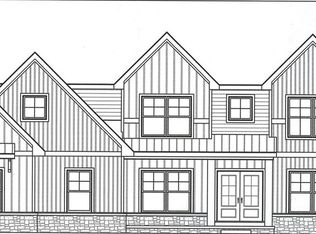 489 Canterbury Blvd, Perrysburg, OH 43551