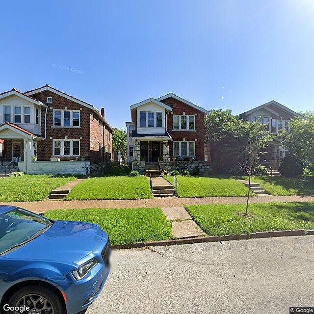 1st image of 5062 Winona Ave #A