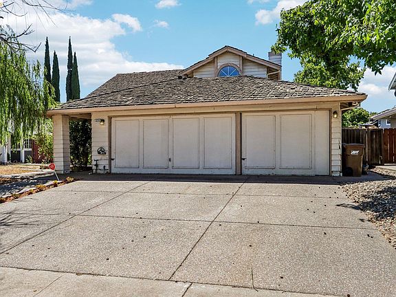 3rd image of 4638 Goldcrest Way