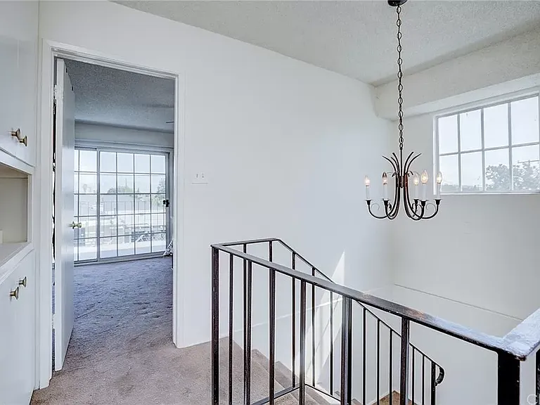 9403 Carron Dr — Photo 20