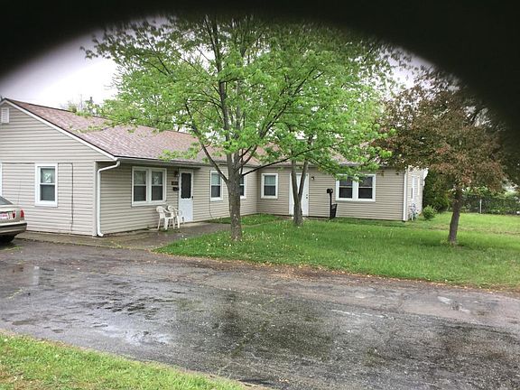 2nd image of 4650-4656 Beacon Hill Ct