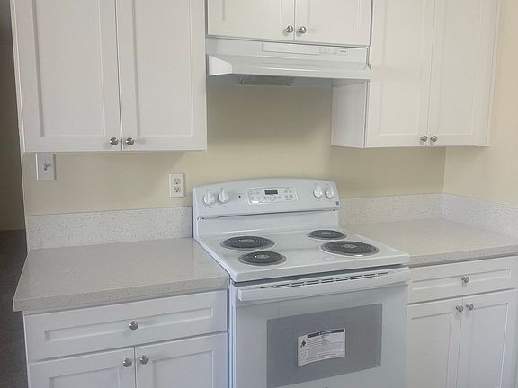 2nd image of 12645 Norwalk Blvd #5