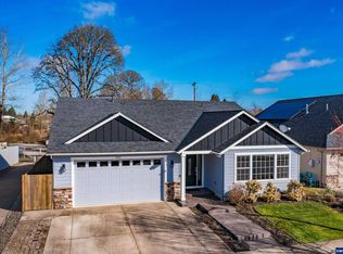 850 Maple St, Independence, OR 97351