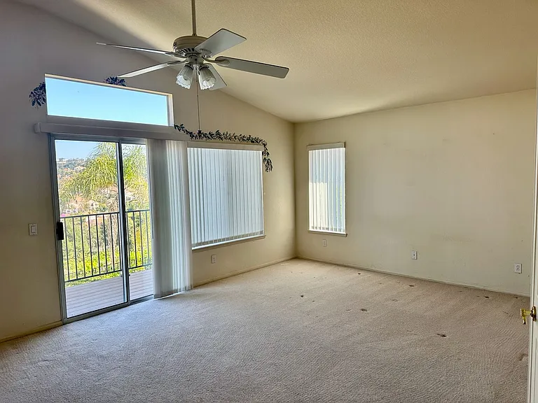 5155 Avenida De La Plata — Photo 8
