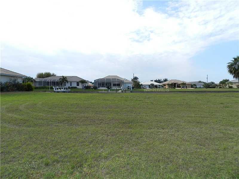 2nd image of 519 Andora Dr