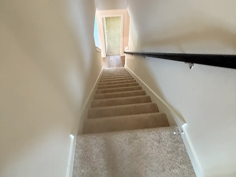1000 Edgehurst Dr #1000 — Photo 27