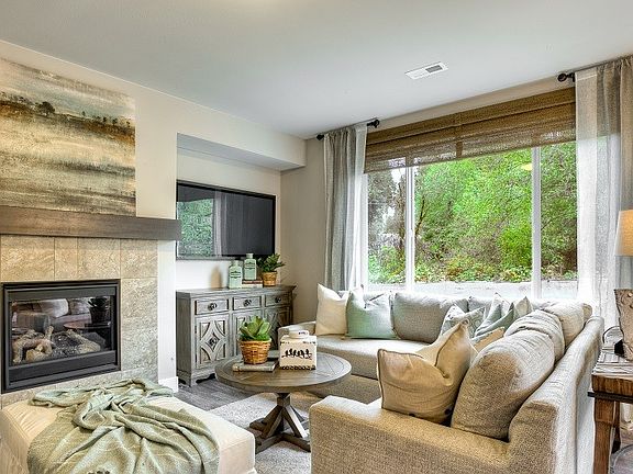 5th image of 2218 Cady Dr #10