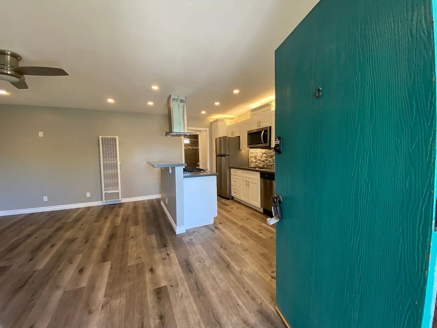 S. Myers 421 — Photo 2