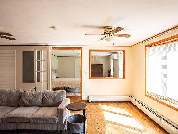 4th image of 20 West St #2