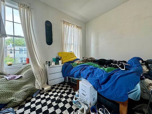 5th image of 705 Grand St APT 2B