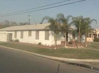 2 Loma Linda Dr, Bakersfield, CA 93305